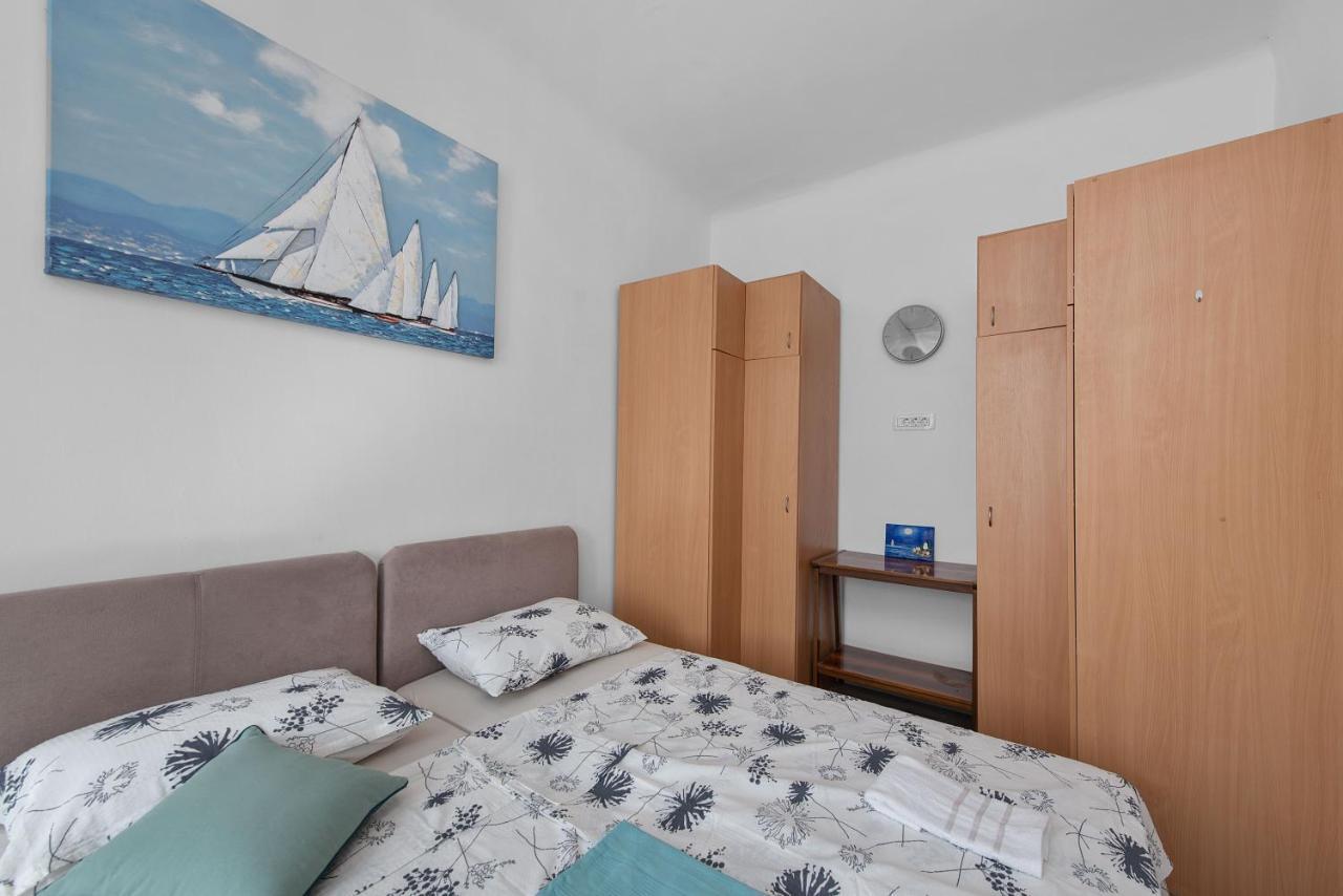 Little Flower City Studio 5 - Rijeka Rent Экстерьер фото