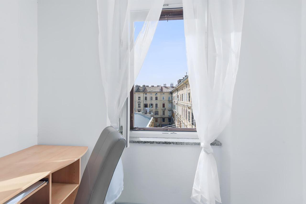 Little Flower City Studio 5 - Rijeka Rent Экстерьер фото